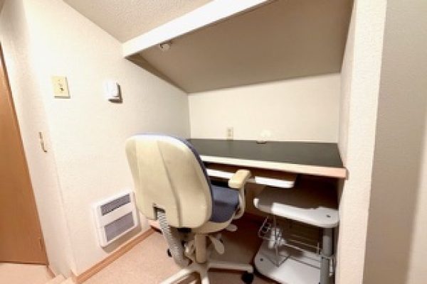 Twin Lakes Duplex - Office Nook