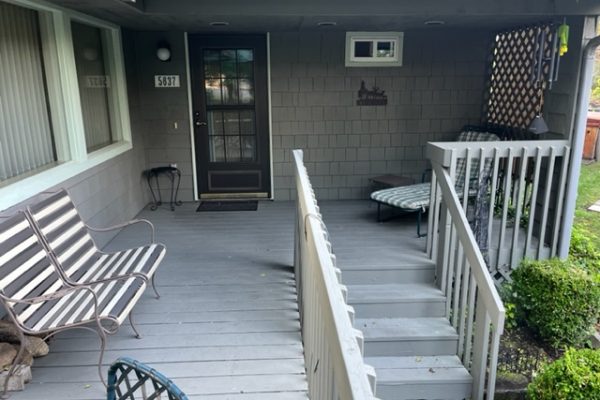 Twin Lakes Duplex - Entrance