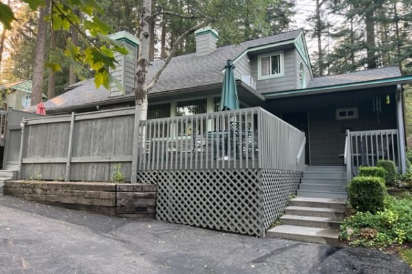 Twin Lakes Duplex - Exterior